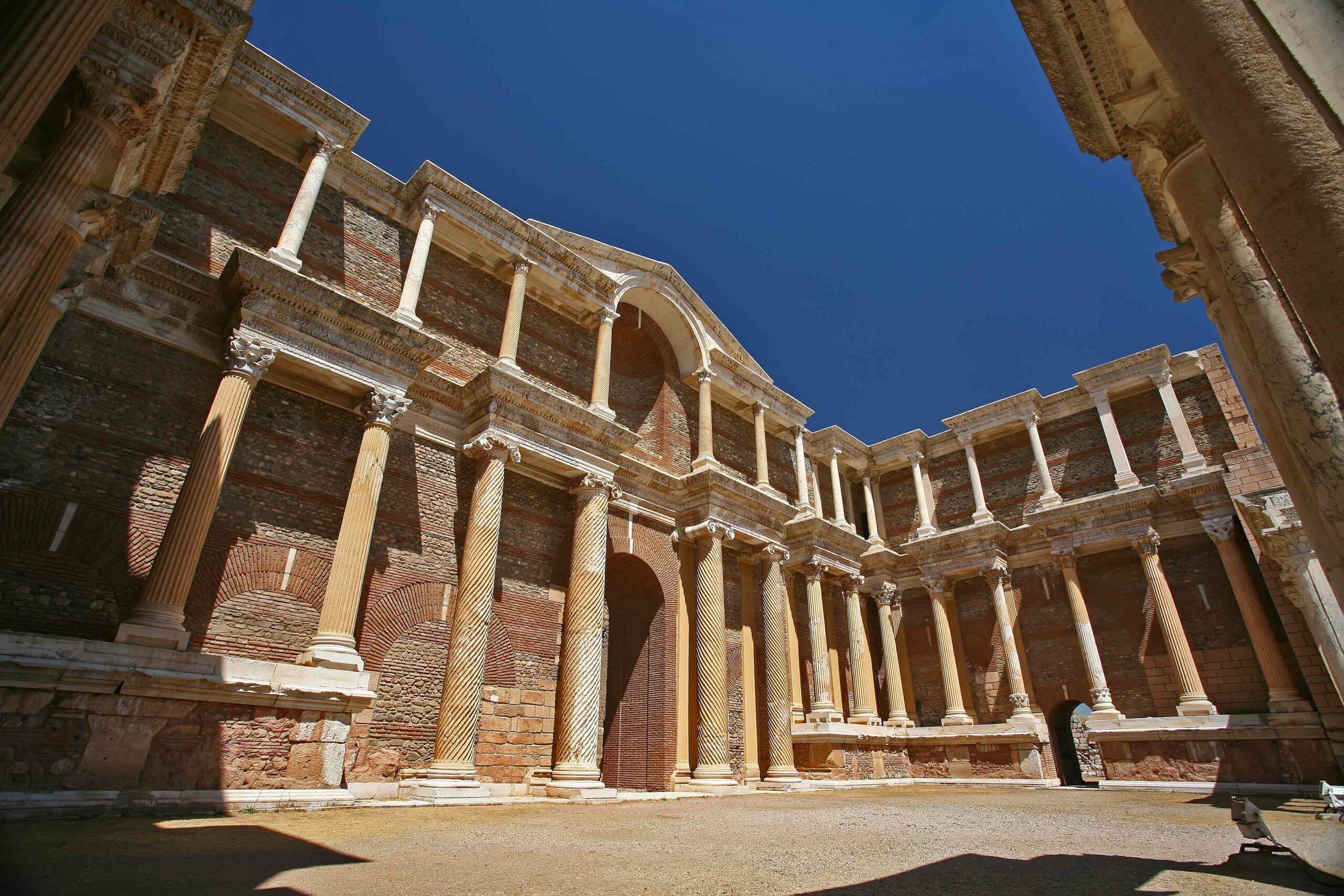 manisa-antik-kent Manisa antik kent