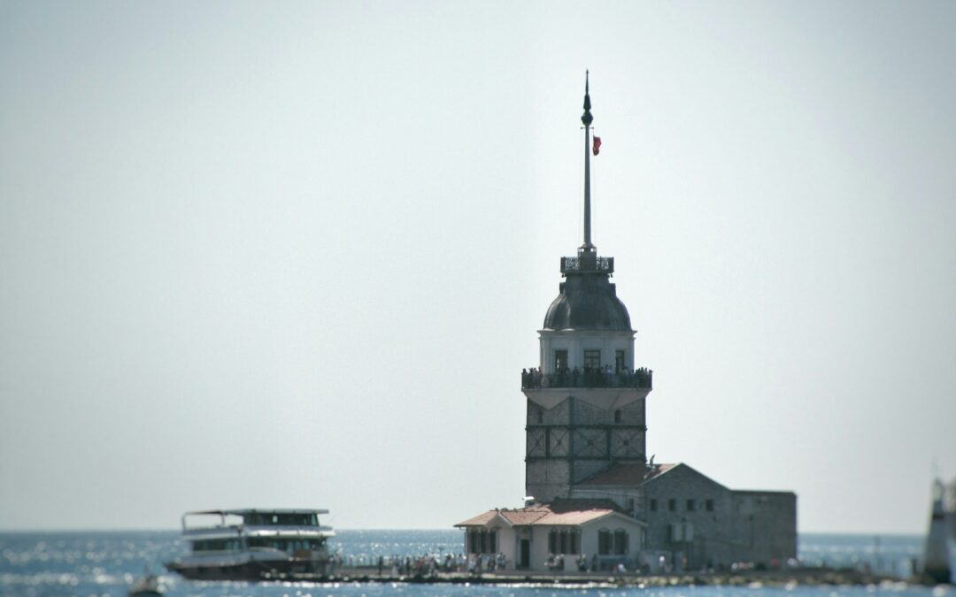 Kız Kulesi Hikayesi: Gizemli Bir Aşk