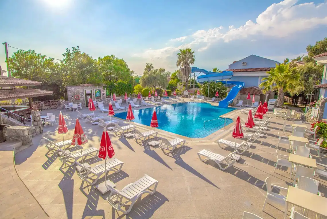 zehra-tatil-koyu-muhafazakar-tatil